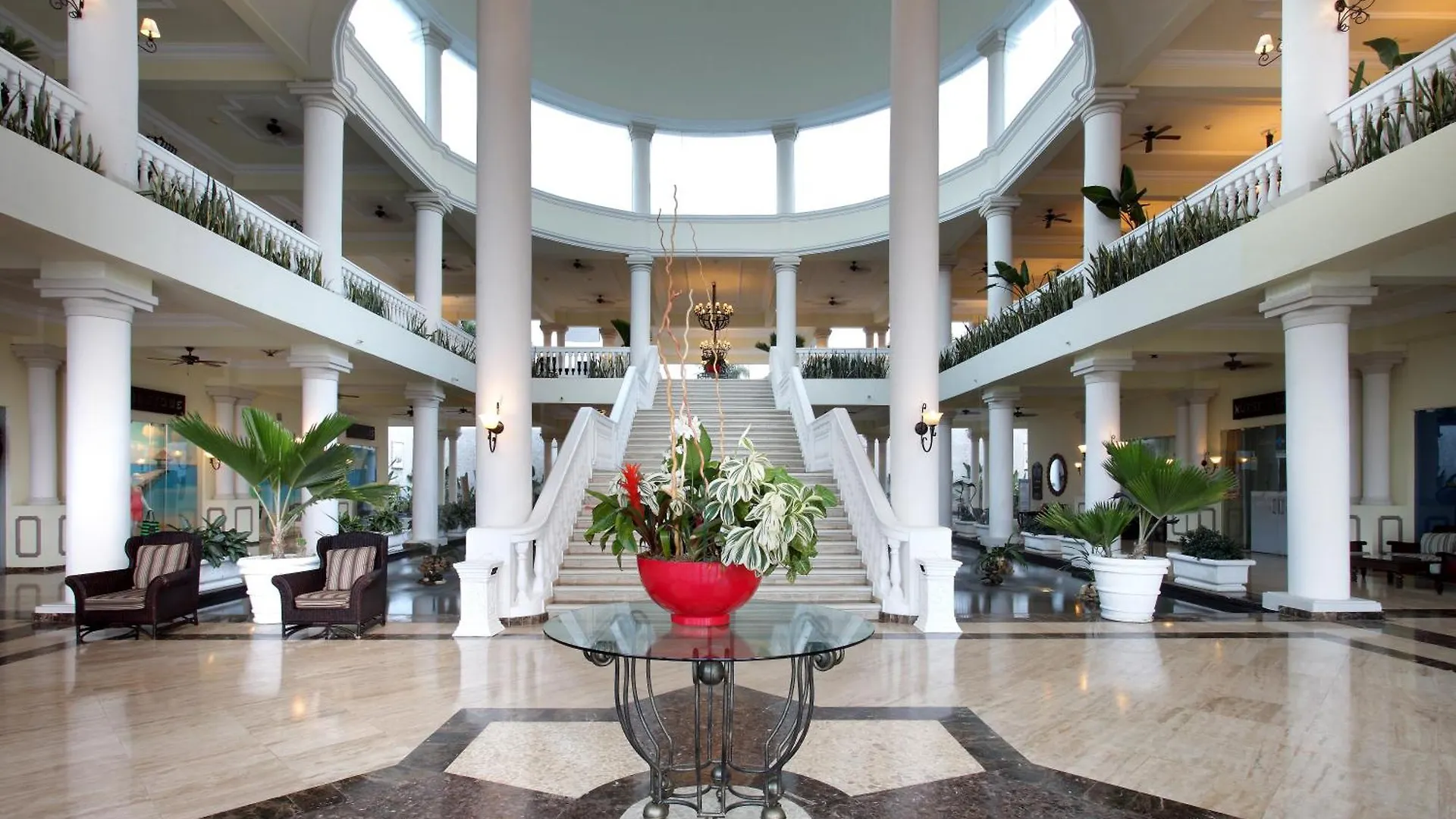 The Signature Level At Grand Palladium Lady Hamilton Resort & Spa ルーシー 5*,